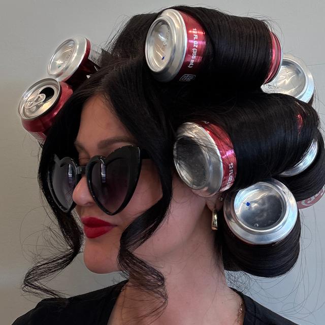 The Socialite-With L'Nayah 